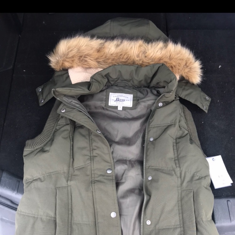 B.H. Bass & Co Army Green Furry Puffer Vest Jacket